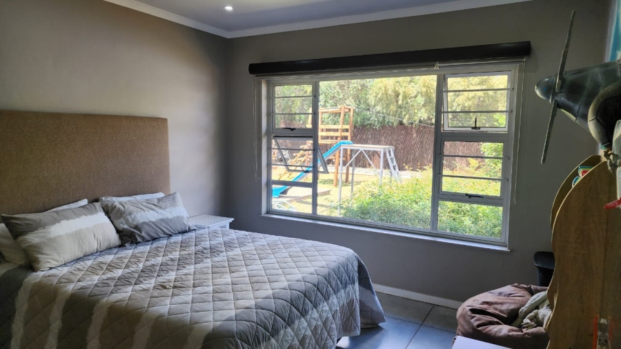 5 Bedroom Property for Sale in Bloemfontein Free State